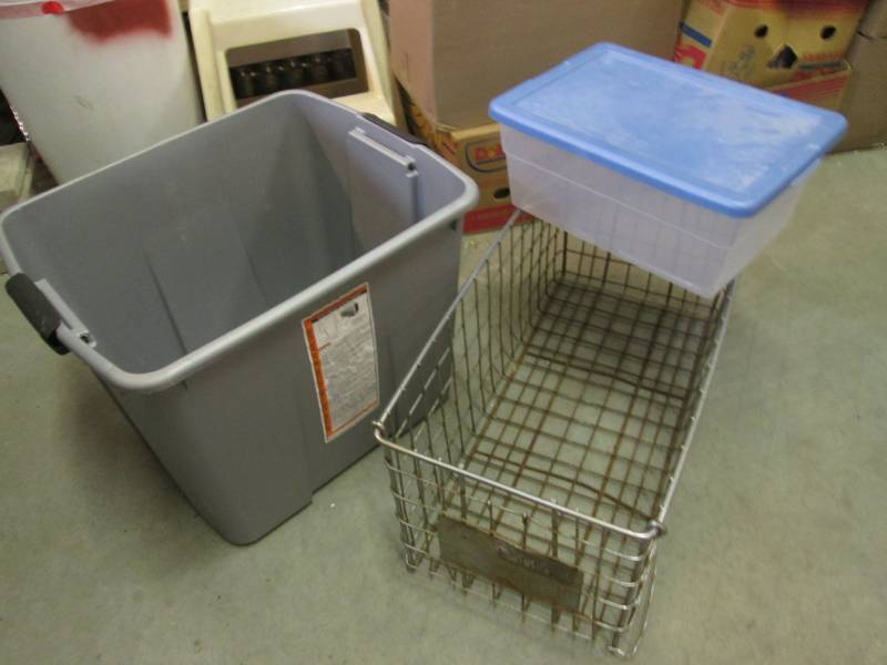 Large Metal Basket Tote and Covered...