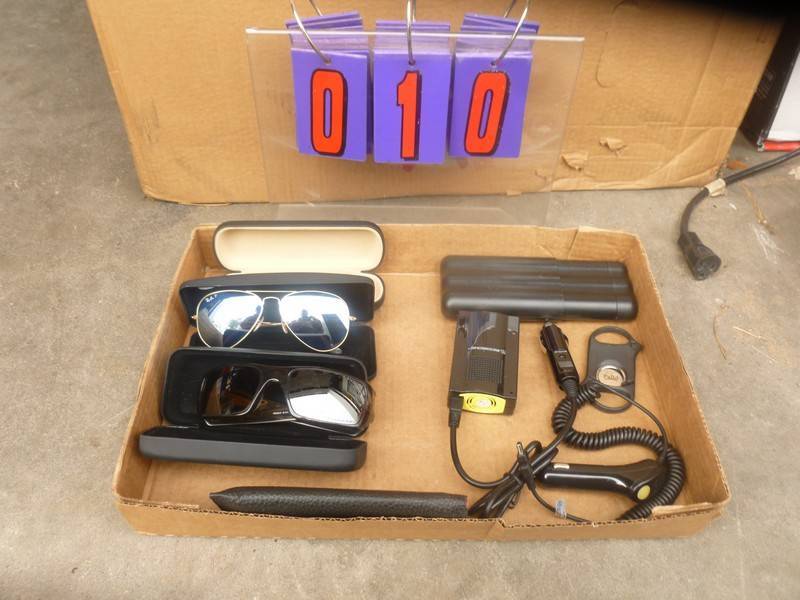 SnS Auctions # 399 Winter Boots, Coats, New Clothes, Sporting Goods, Ammo & Etc.