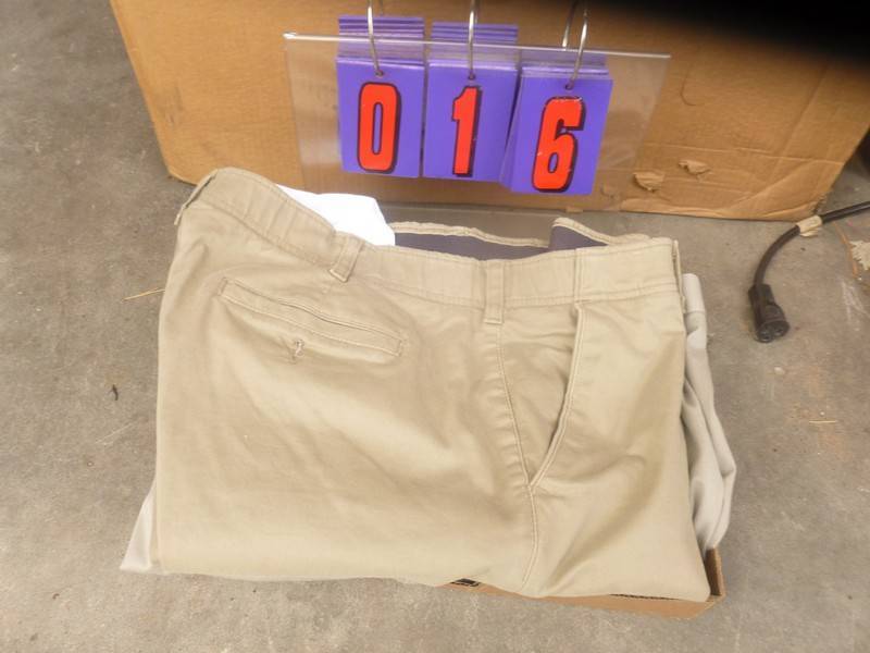 SnS Auctions # 399 Winter Boots, Coats, New Clothes, Sporting Goods, Ammo & Etc.