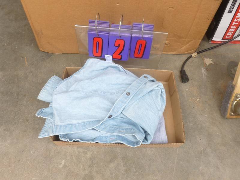 SnS Auctions # 399 Winter Boots, Coats, New Clothes, Sporting Goods, Ammo & Etc.