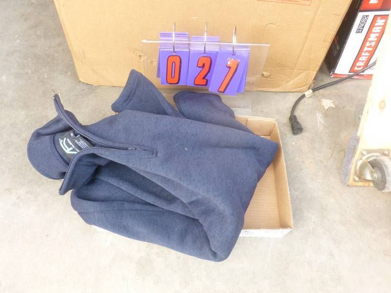 SnS Auctions # 399 Winter Boots, Coats, New Clothes, Sporting Goods, Ammo & Etc.