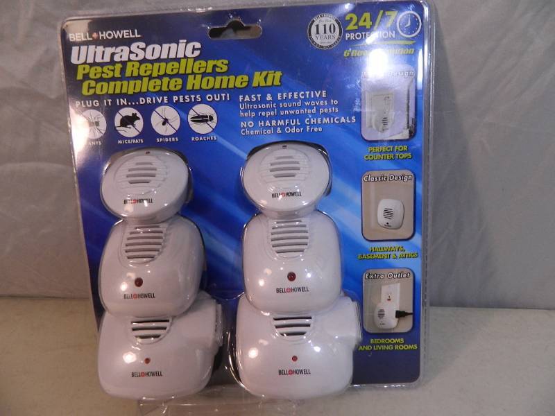 lot 56 image: New Ultrasonic Pest Repellers