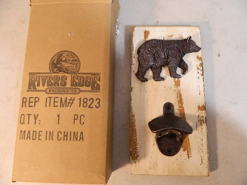 lot 101 image: New Shabby Chic Bottle Opener with Cast Iron Bear