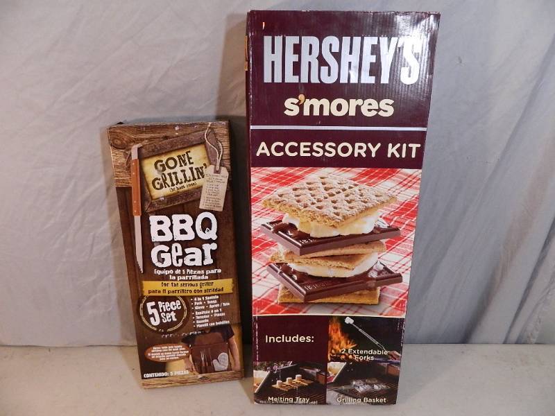 lot 129 image: 2 New Grilling  Camping  BBQ Set