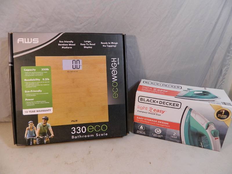 lot 157 image: New Bamboo Platform Scale and New Black and Decker Iron