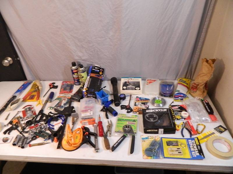 lot 176 image: New and Used Tools