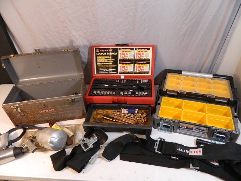 lot 186 image: Toolboxes, Assorted Tools
