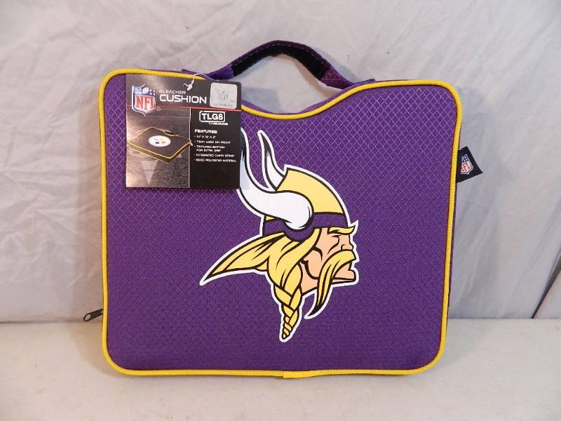 lot 51 image: New Minnesota Vikings Bleacher Cushion