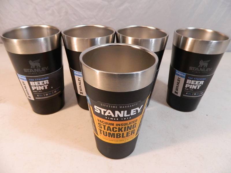 lot 64 image: 5 New Stanley Insulated Beer Pints