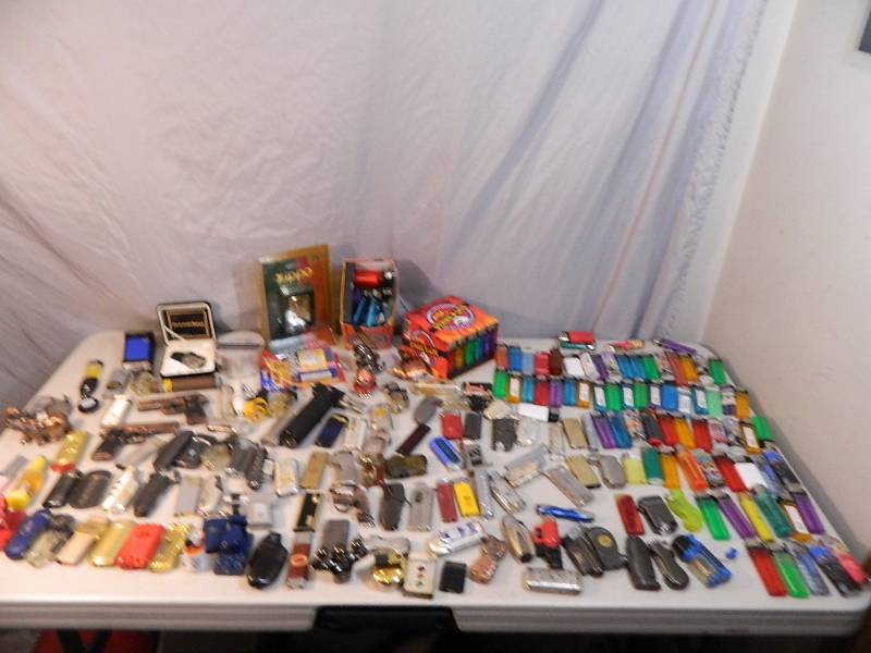 lot 72 image: Large Lot of New and Used Collectible Lighters