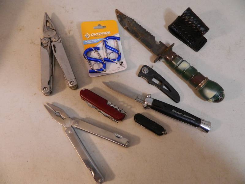 lot 77 image: Leatherman, Knives, and More
