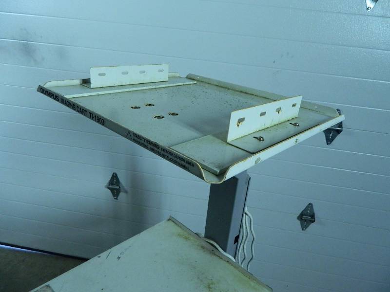 lot 5A image: Tool  Shop  Computer Cart on Casters