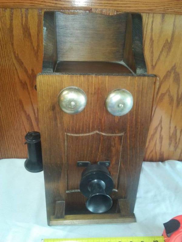 lot 30 image: Retro Style Wall Phone Cupboard