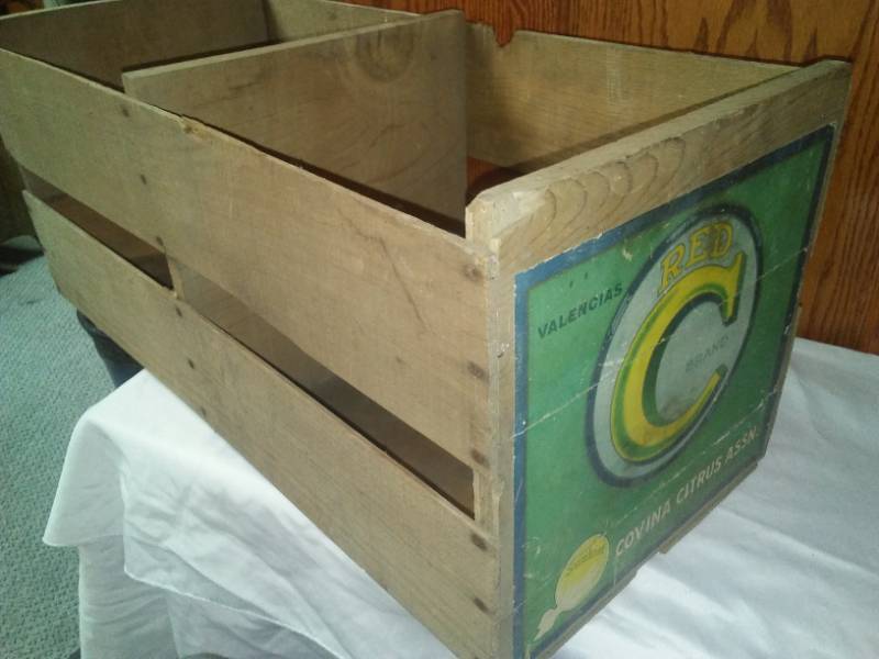 lot 48 image: Valencia Oranges Crate