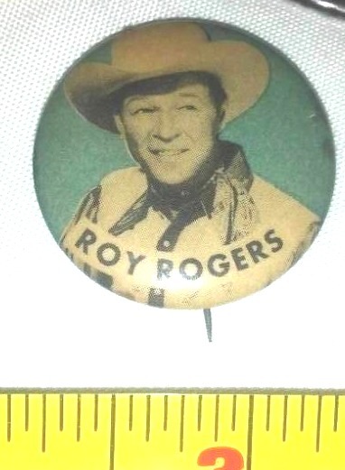 lot 94 image: Pins - Advertising Political celebration  Roy Rogers, Taft, Dole, Ike, Shipstead,