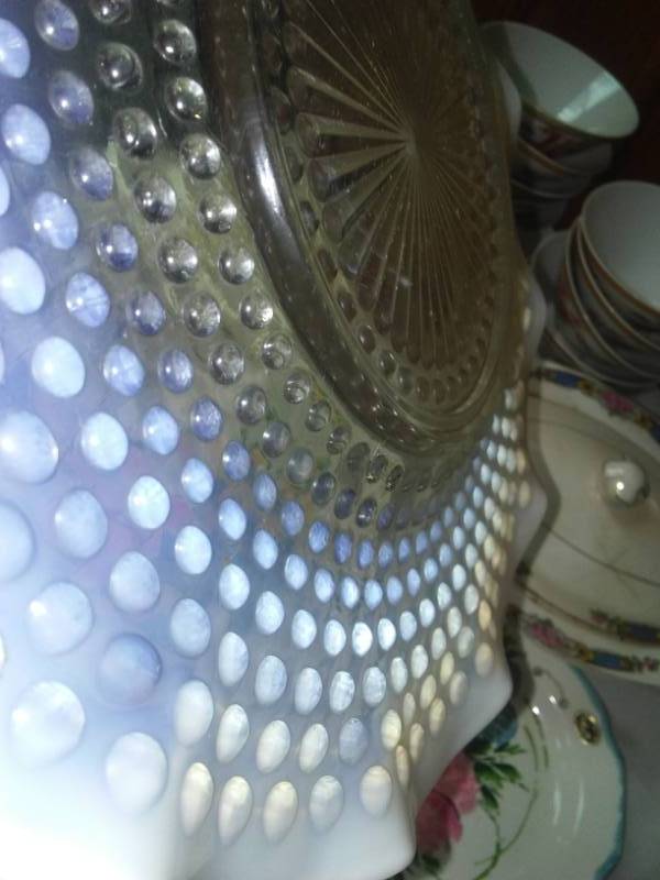 lot 134 image: Porcelain & glass platters, hobnail and more.