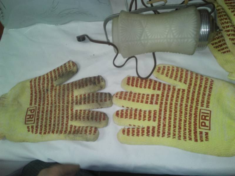 lot 166 image: Misc. 2 pair gloves, shade & hanging lamp.