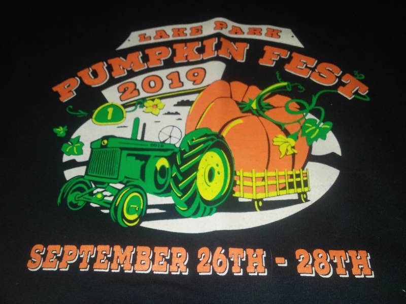 lot 216 image: 2019 Lake Park T - shirt XXL