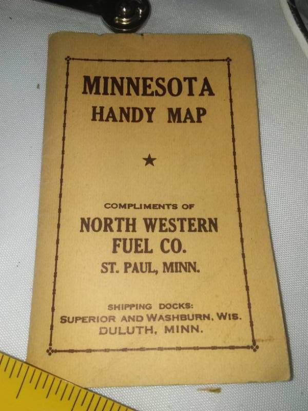 lot 460 image: Large Vintage Value Lot