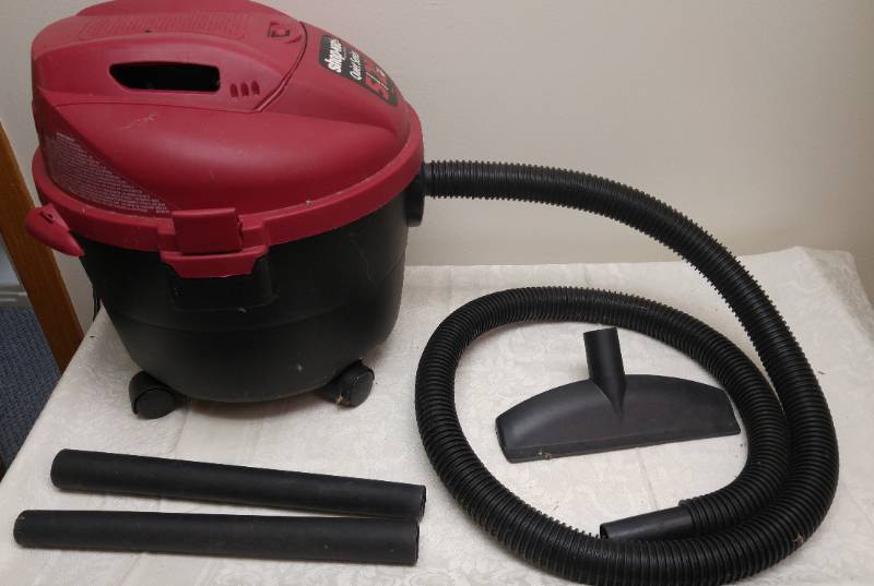 lot 533 image: 5.0 Peak HP Shop Vac  Like New. 5 gal,