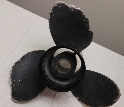 lot 554 image: Propeller, 14.5 x 19P See Pictures for Details