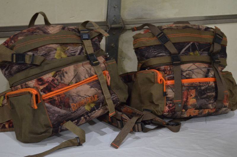 lot 15 image: Sportsman 222