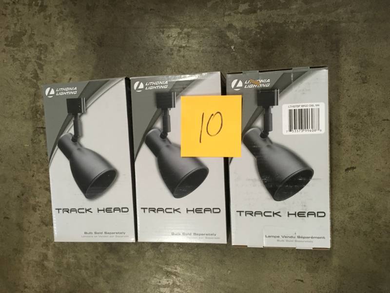 lot 10 image: Lithonia Lighting Baffle 1-Light Black Track Lighting- not used