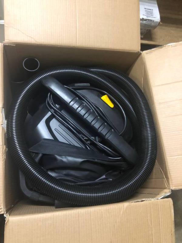 lot 307 image: DeWalt 9 Gal. 5 Peak HP WetDry Vacuum- good condition