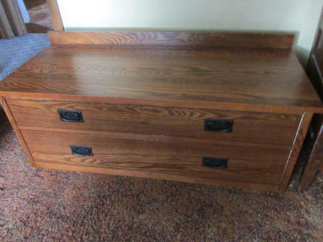 lot 107 image: Blanket Chest