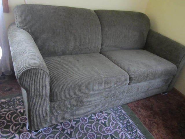 lot 110 image: Sofa Hide-A-Bed