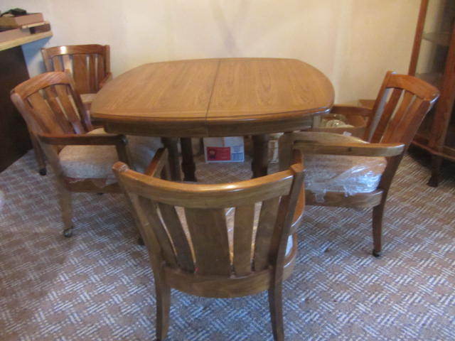 lot 102 image: Dine Table, Chairs