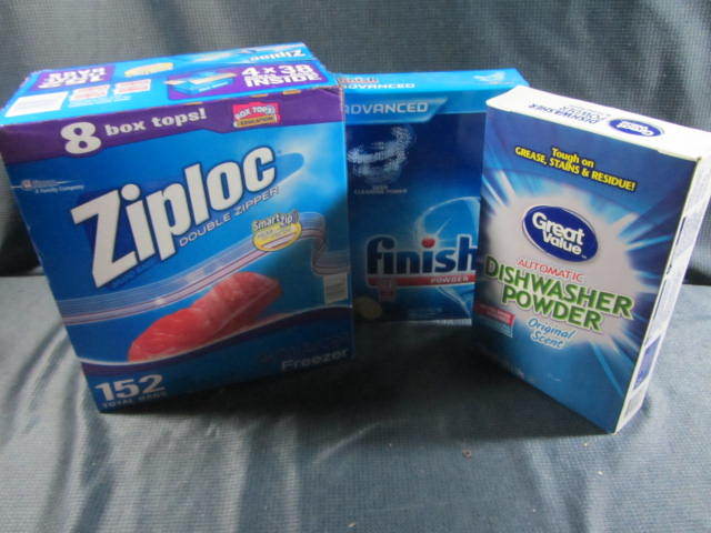 lot 149 image: Ziploc Bags, Dishwasher Powder