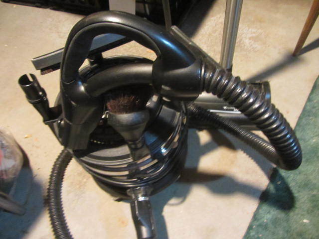 lot 218 image: Filter Queen Vacuum