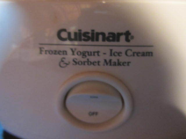 lot 253 image: Yogurt  Ice Cream Maker