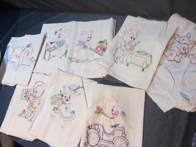 lot 293 image: Embroidered Dish Towels