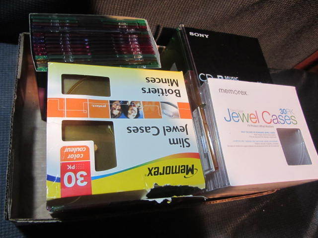 lot 303 image: Jewel Cases