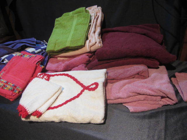 lot 308 image: Bath Towels