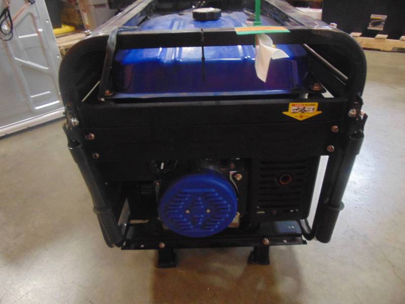 lot 317 image: Duromax 10,000-Watt Dual Fuel Electric Start Portable Generator XP10000EH
