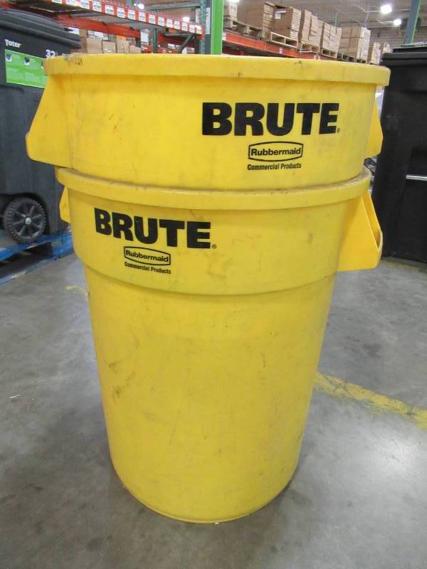 lot 151 image: (2) 32 Gallon Yellow Rubbermaid Brute Trash Can - USED