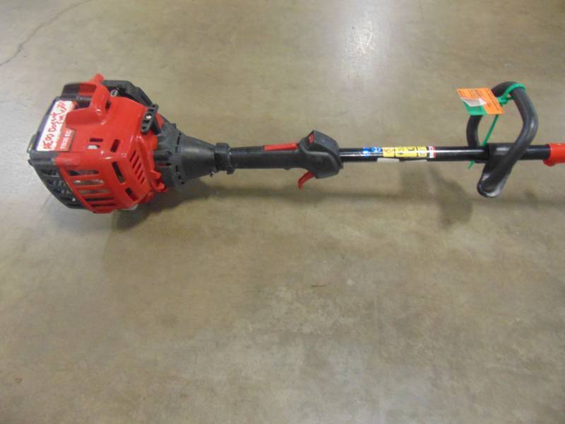 lot 376 image: Troy-Bilt 25-cc 2-cycle 17-in Trimmer Plus Attachment Compatible Straight Shaft Gas String Trimmer TB35EC