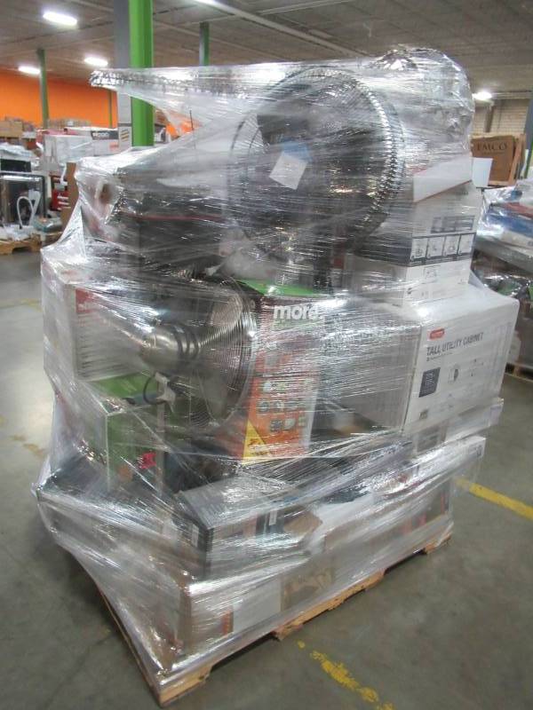 lot 219 image: WHOLESALE MIXED PALLET OF RETURNS - POWER TOOLS, SMALL HOUSEWARES & SEASONAL ITEMS