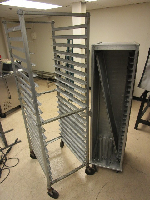 lot 107 image: PROOFING CABINET AND SHEET PAN RACK