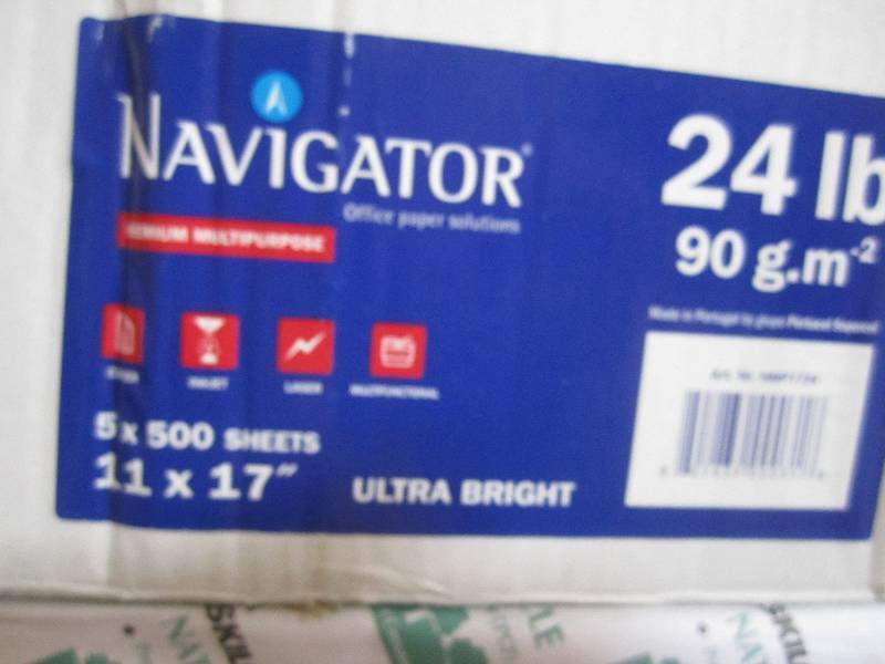 lot 22 image: Case of 2500 Sheets of 11 x 17 Pa...