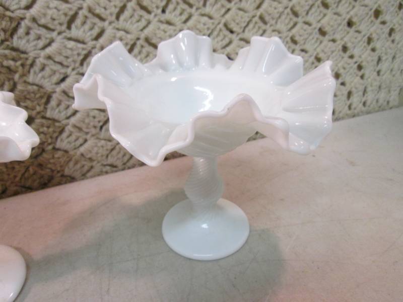 lot 57 image: 2 Vintage White Glass Footed Bowls ...