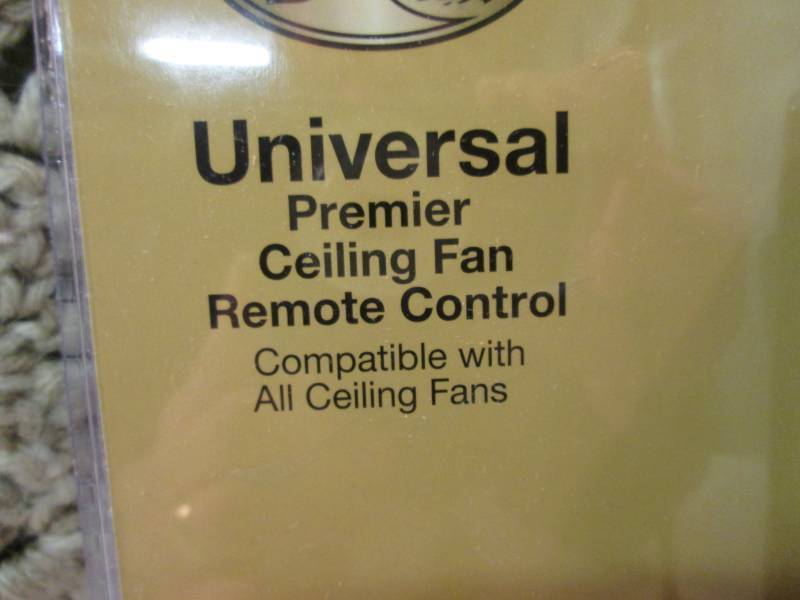 lot 118 image: Hampton Bay Premium Universal Ceili...