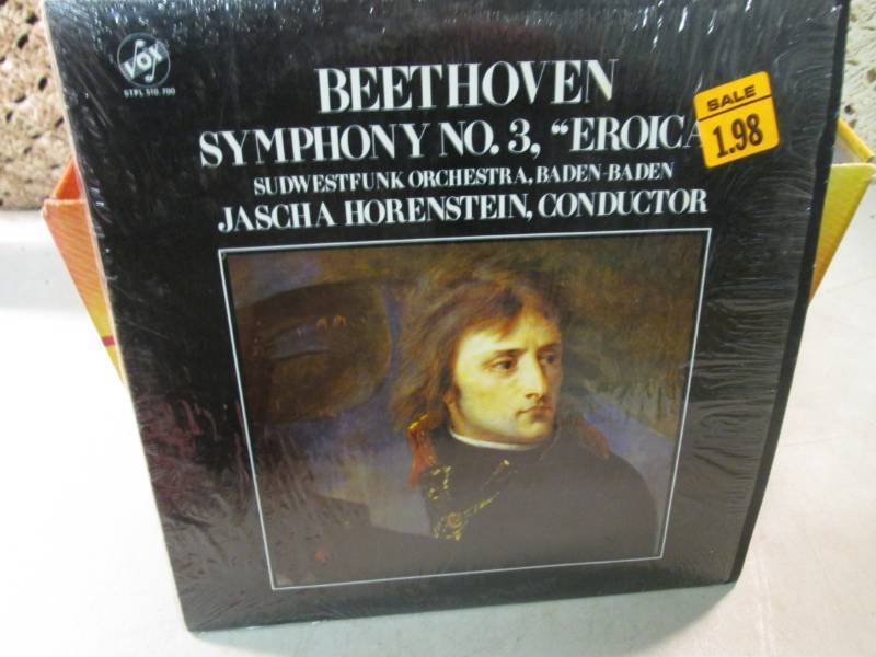 lot 6 image: Lot of Vintage Records Including 5 Box Sets RM3
