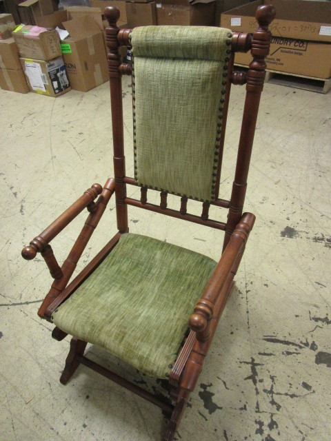 lot 209 image: VINTAGE WOOD ROCKING CHAIR