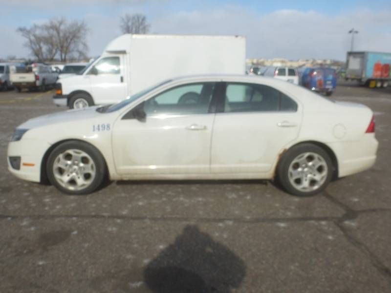lot 7 image: 2010 Ford Fusion SE #1498