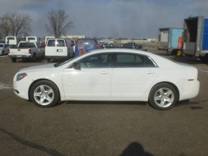 lot 10 image: 2012 Chevy Malibu # 1547