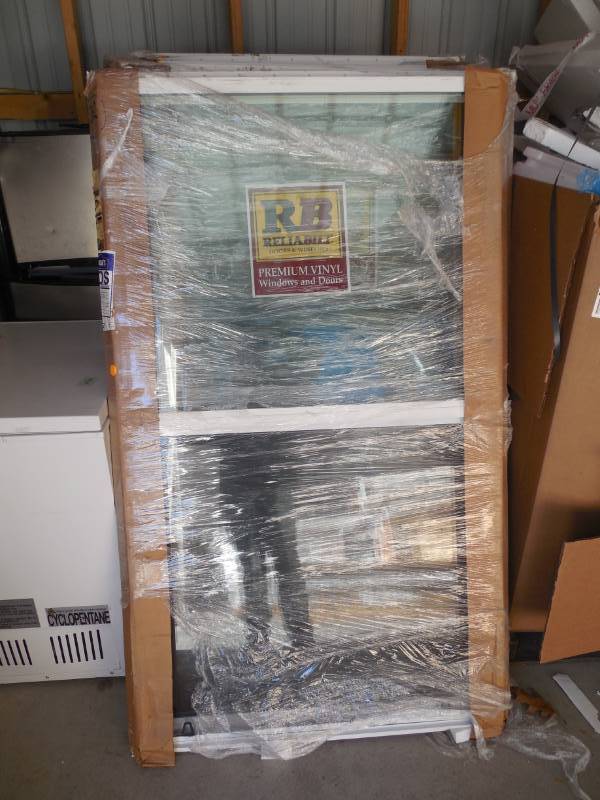 lot 32 image: ReliaBilt 3100 Vinyl Egress Replacement White Exterior Single Hung Window (Rough Opening 36-in x 62-in Actual 35.5-in x 61.5-in)